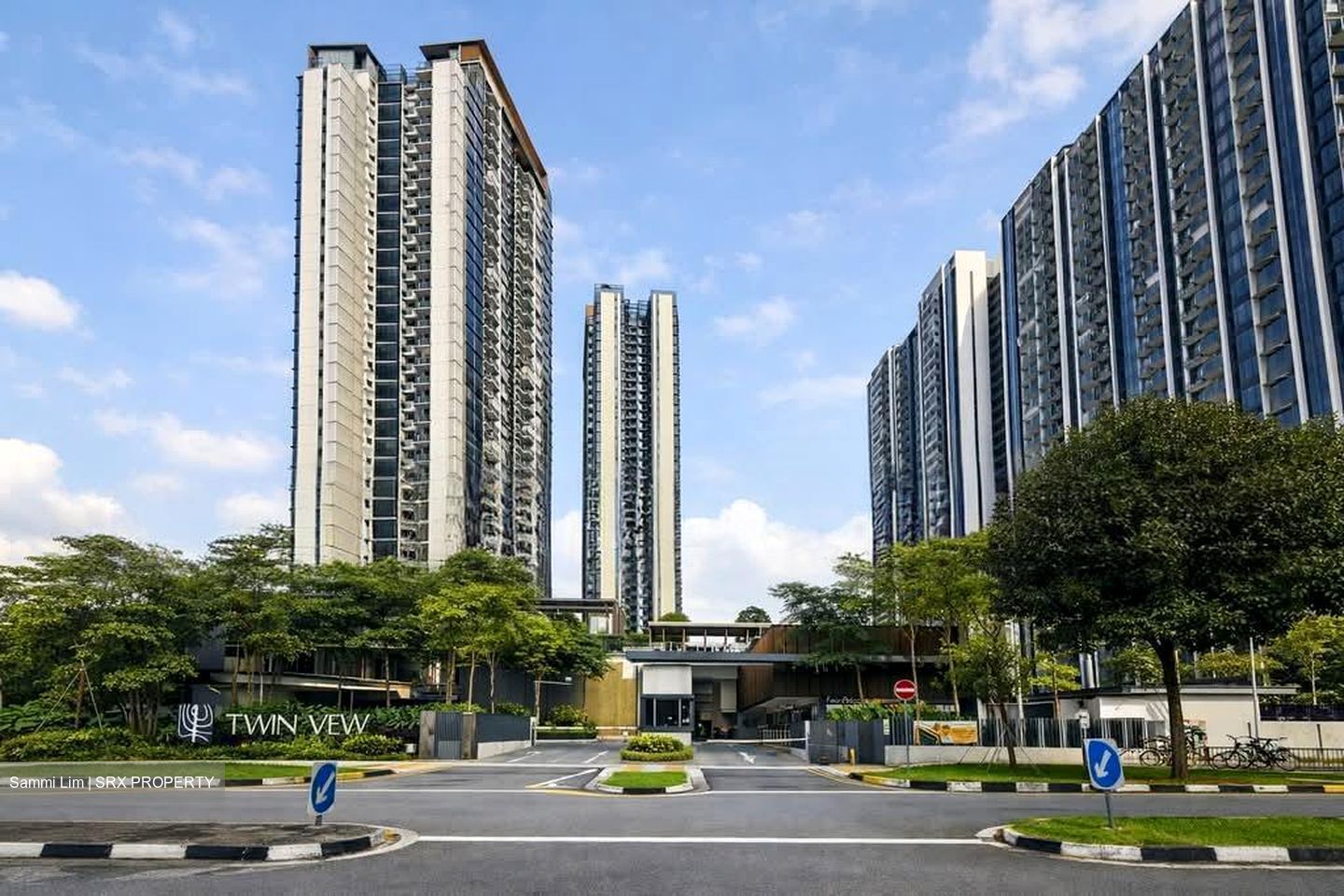 Twin Vew (D5), Retail #556826211